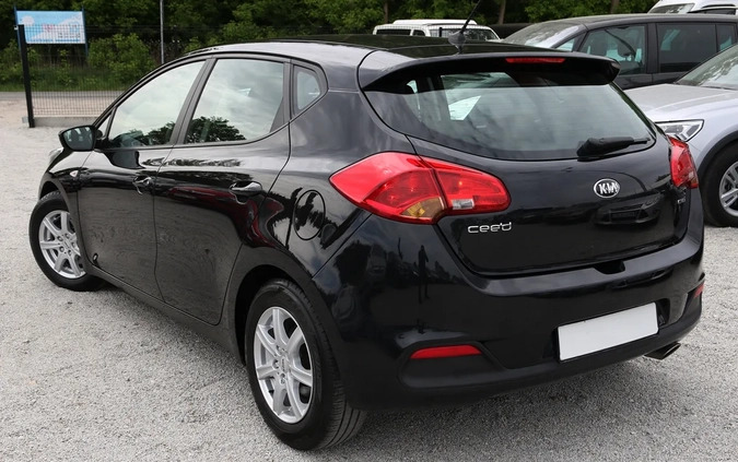 Kia Ceed cena 26800 przebieg: 253000, rok produkcji 2012 z Gostynin małe 781